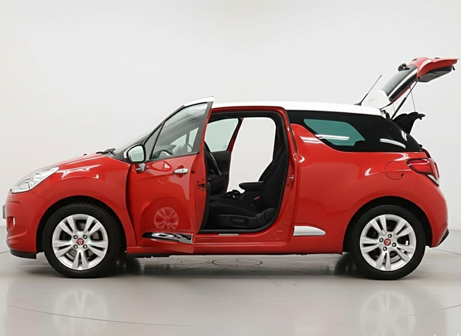 Used Citroen DS3 2011 for sale - 77033674: Photo 16