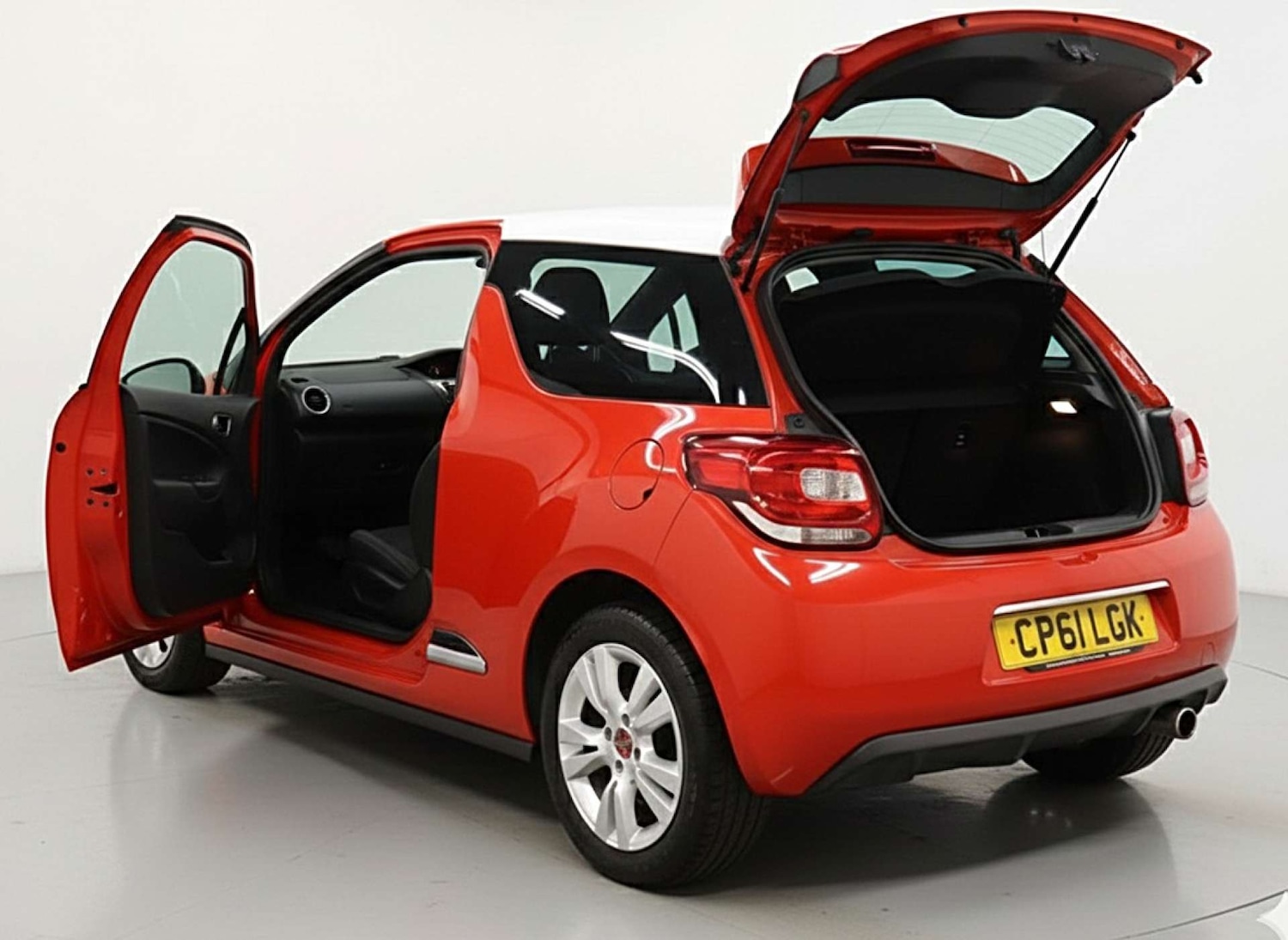 Used Citroen DS3 2011 for sale - 77033674: Photo 18