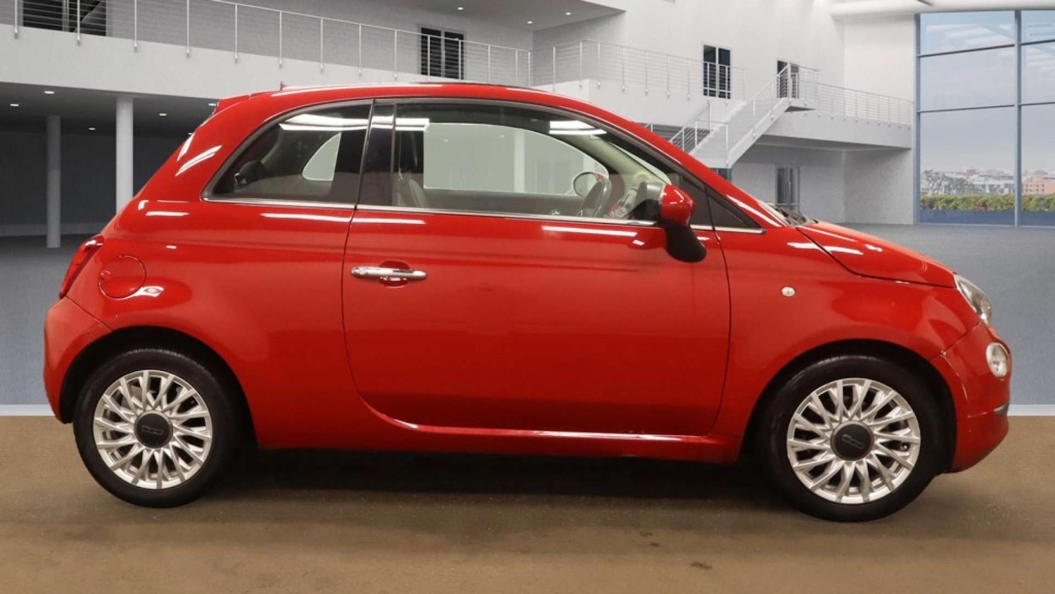 Used Fiat 500 2015 for sale - 76629680: Photo 5