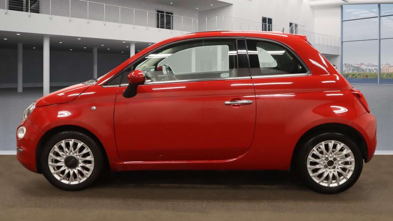 Used Fiat 500 2015 for sale - 76629680: Photo 6