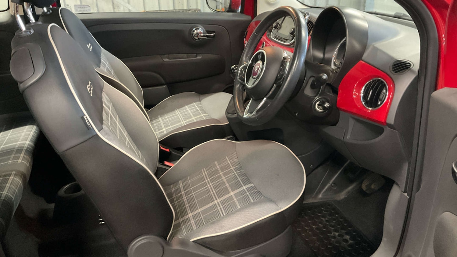 Used Fiat 500 2015 for sale - 76629680: Photo 7