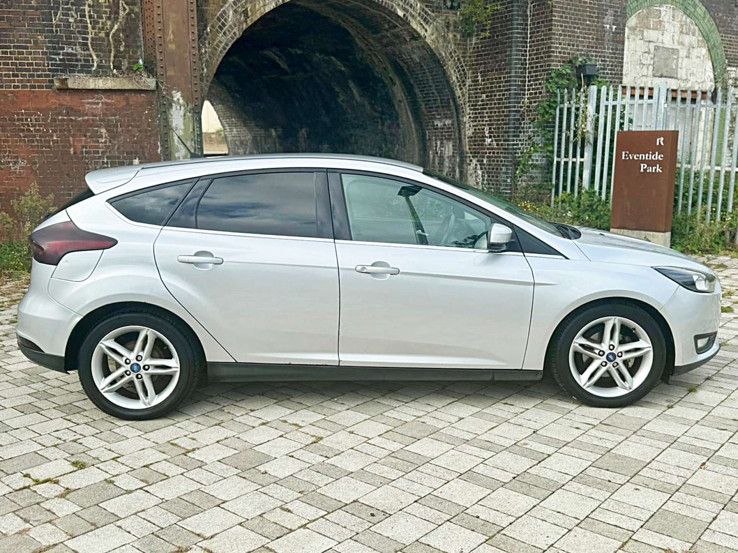 Used Ford Focus 2016 for sale - 76208632: Photo 20