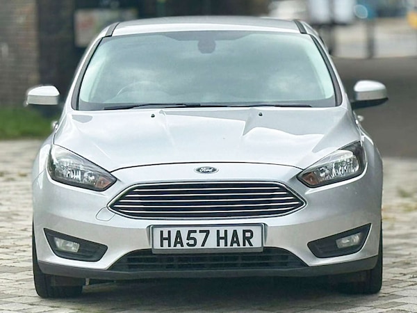 Used Ford Focus 2016 for sale - 76208632: Photo 3
