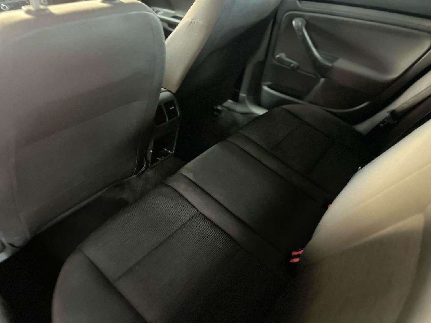 Used Volkswagen Golf 2005 for sale - 76601283: Photo 16