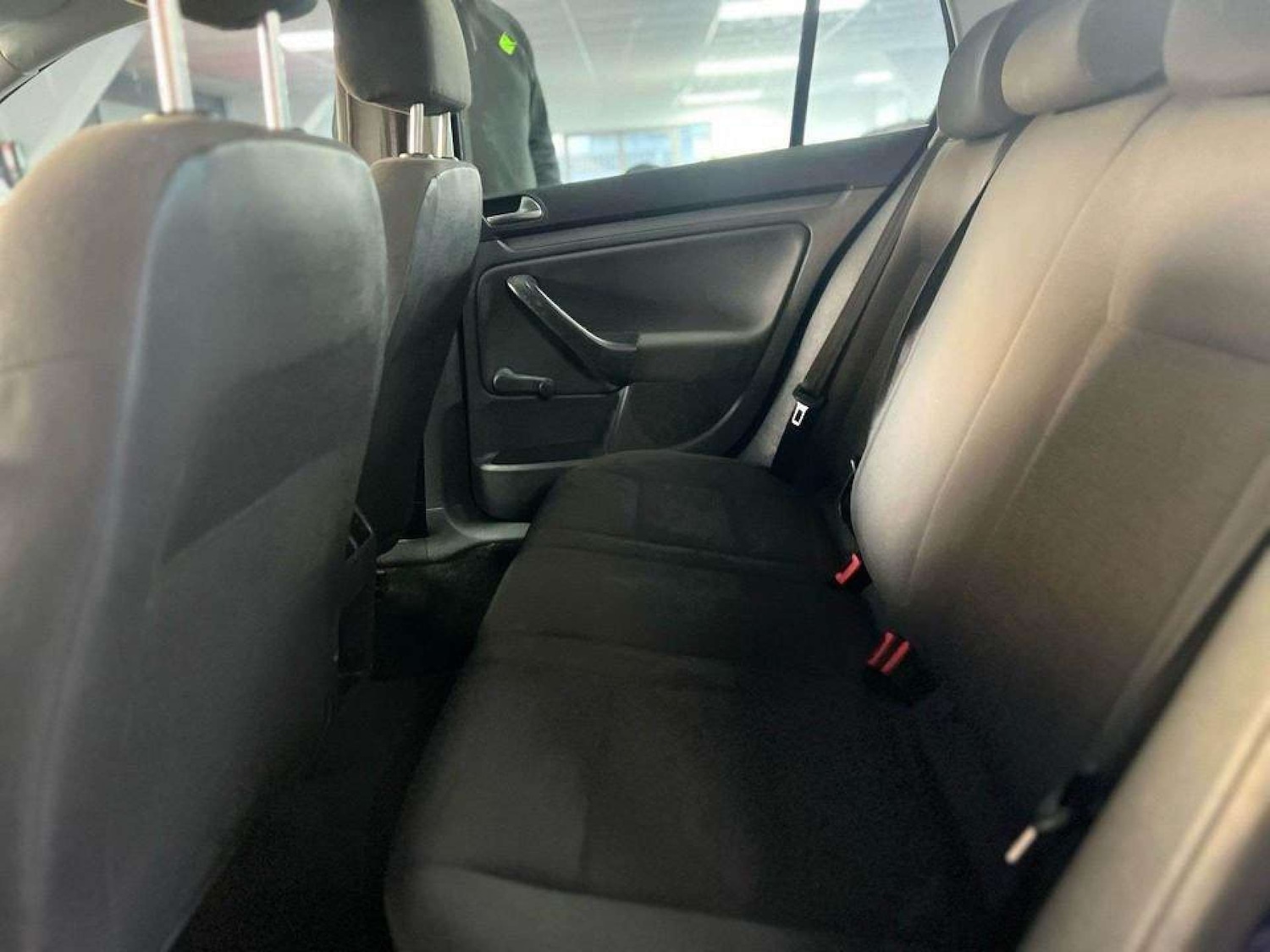 Used Volkswagen Golf 2005 for sale - 76601283: Photo 6