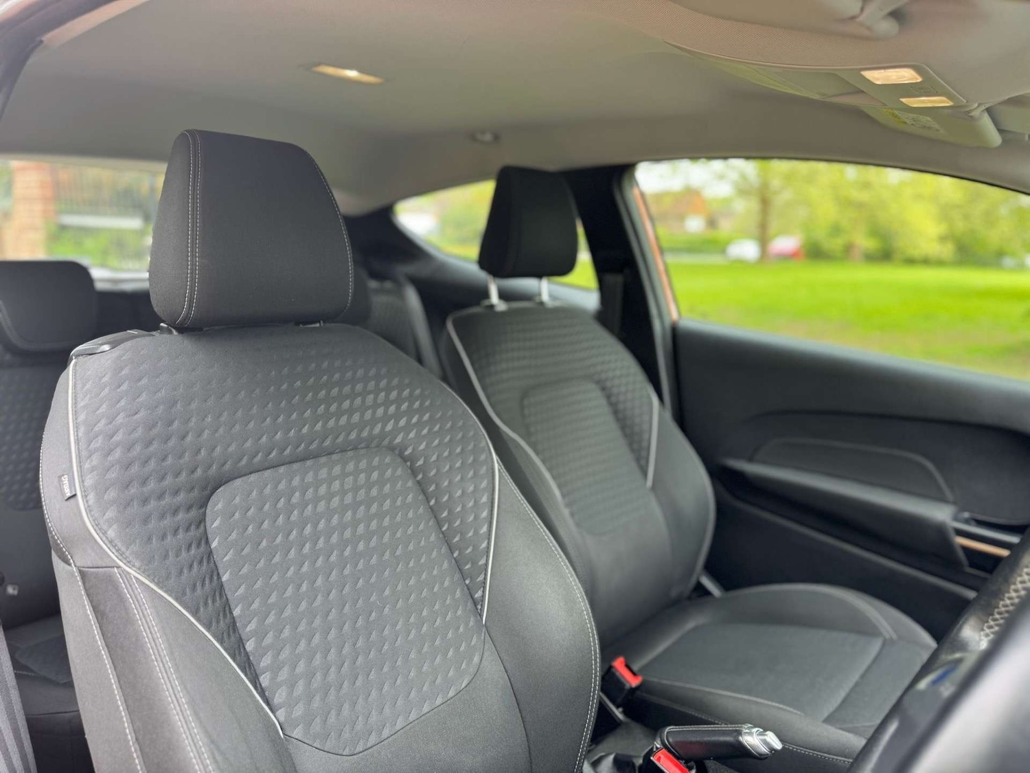 Used Ford Fiesta 2018 for sale - 76601442: Photo 29