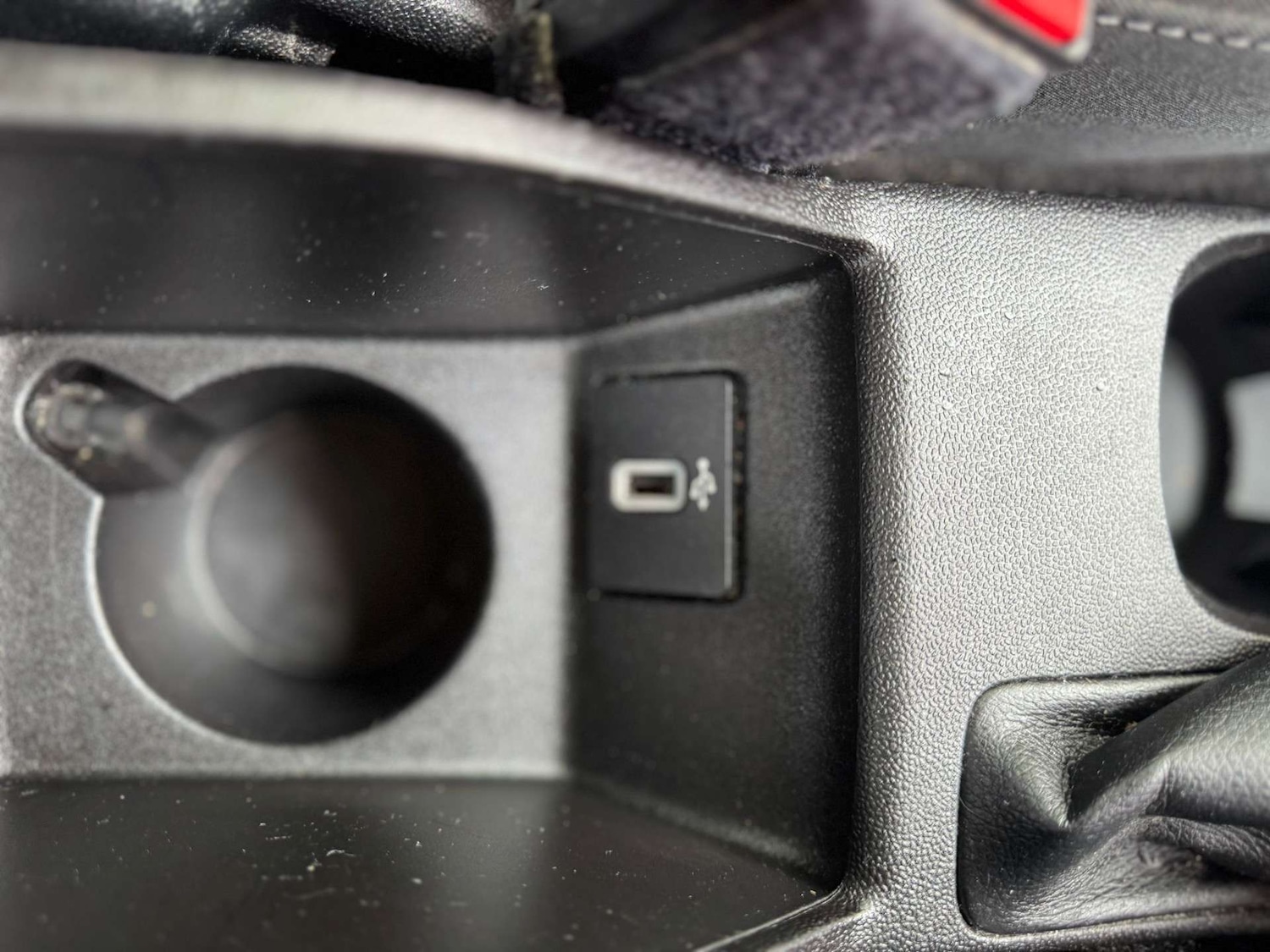 Used Ford Fiesta 2018 for sale - 76601442: Photo 35