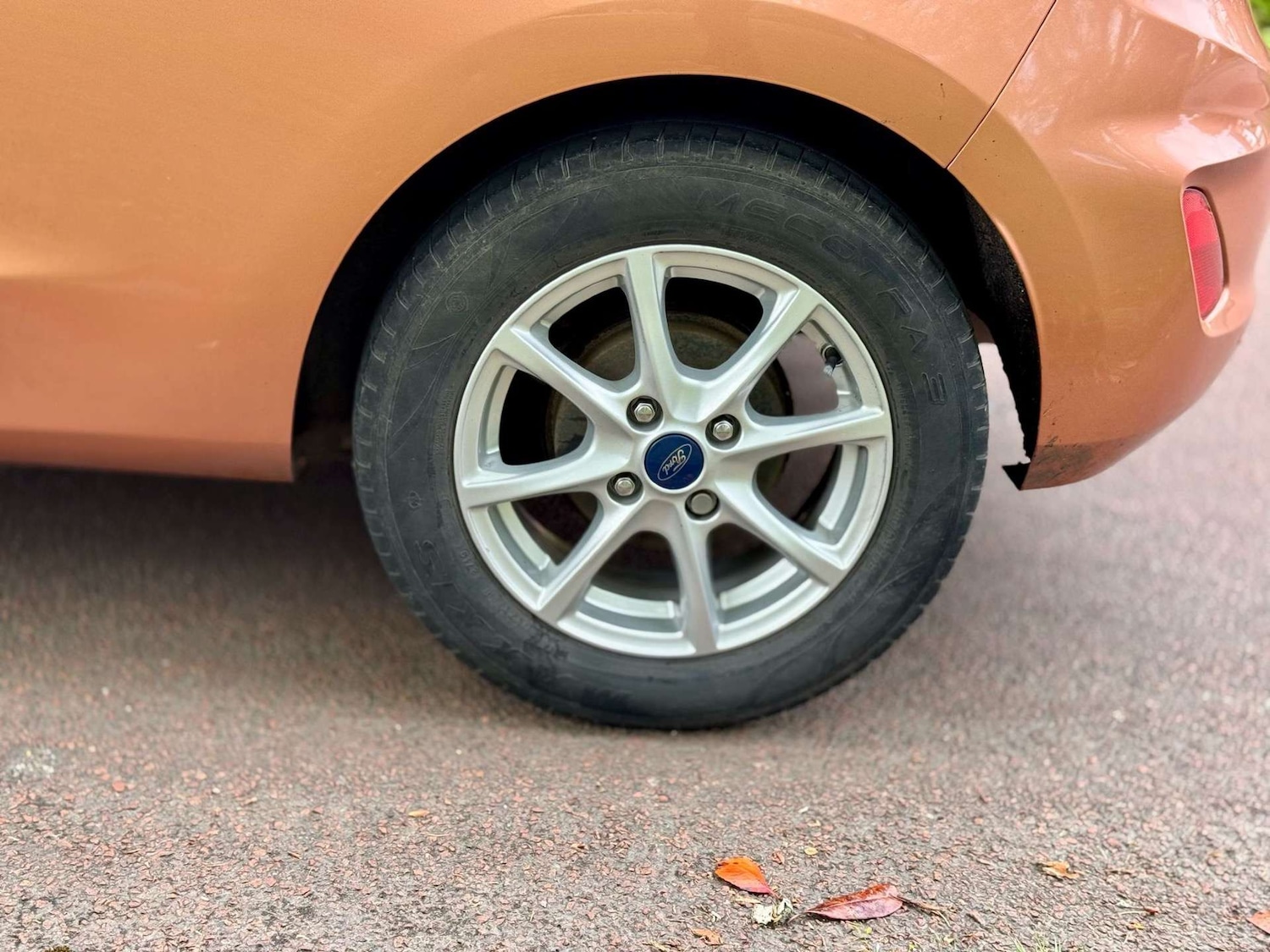 Used Ford Fiesta 2018 for sale - 76601442: Photo 42