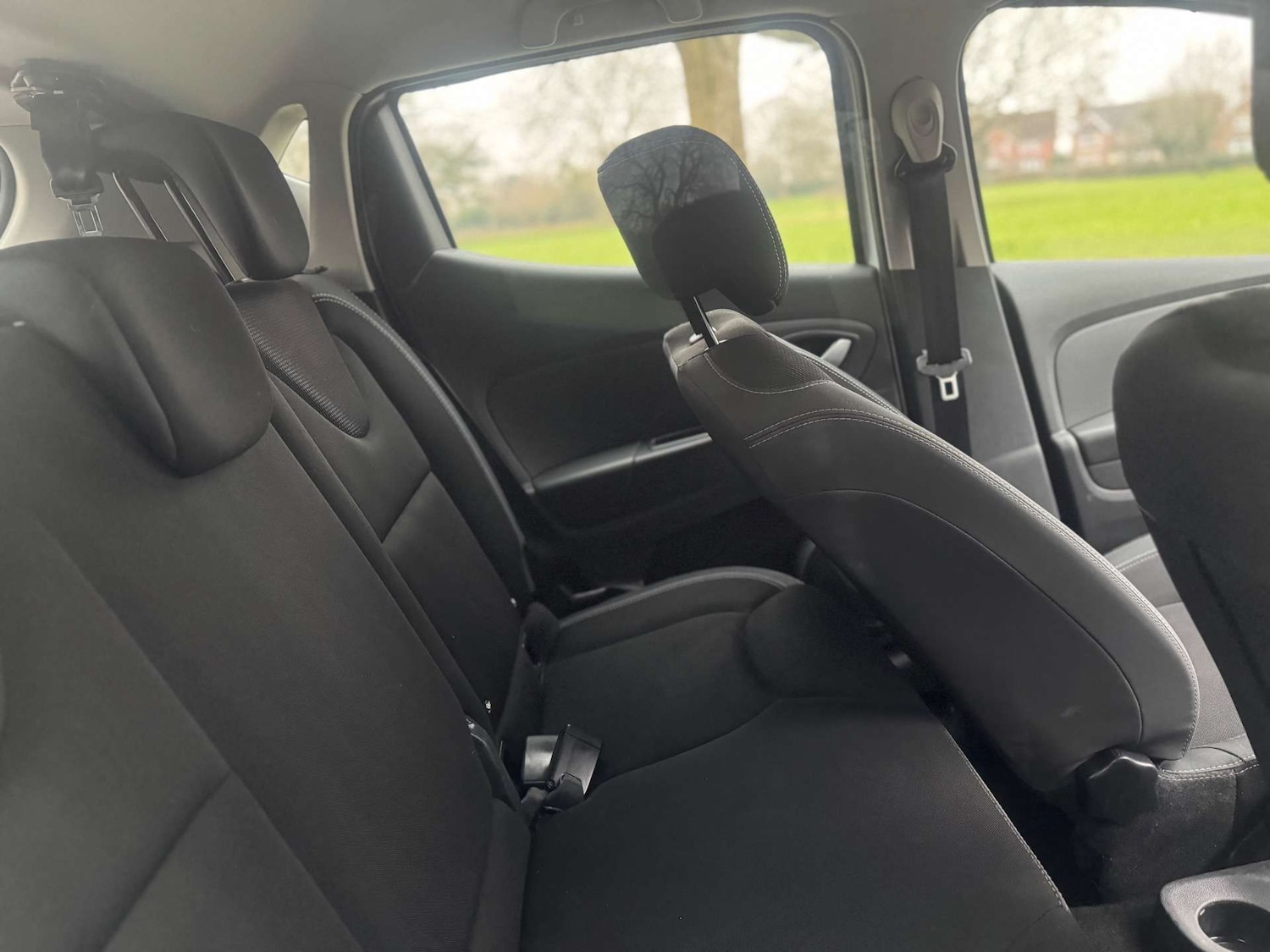 Used Renault Clio 2017 for sale - 76602101: Photo 25