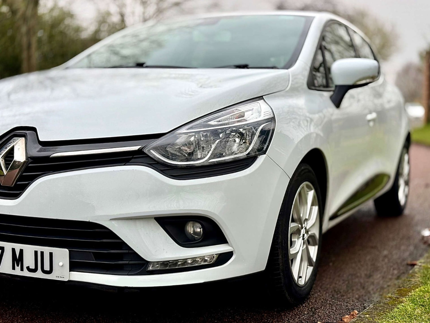 Used Renault Clio 2017 for sale - 76602101: Photo 3