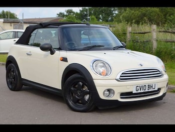 Used MINI Convertible 2010 for sale - 78109880: Photo