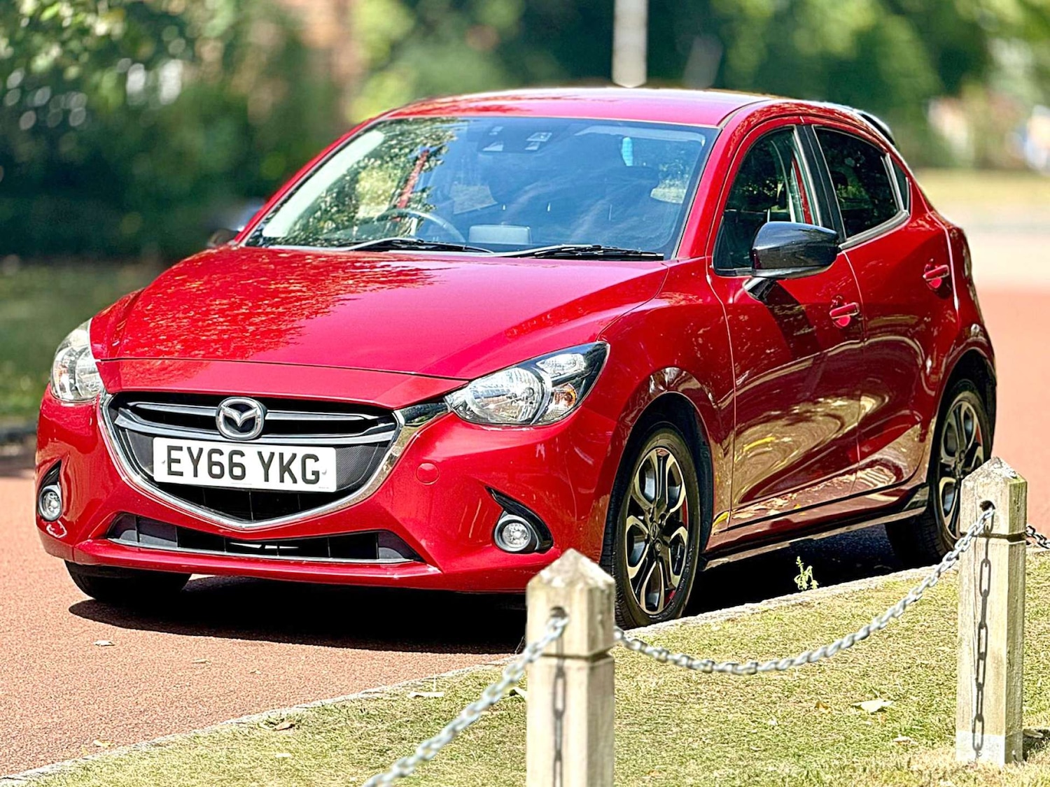 Used Mazda Mazda2 2016 for sale - 76602085: Photo 16