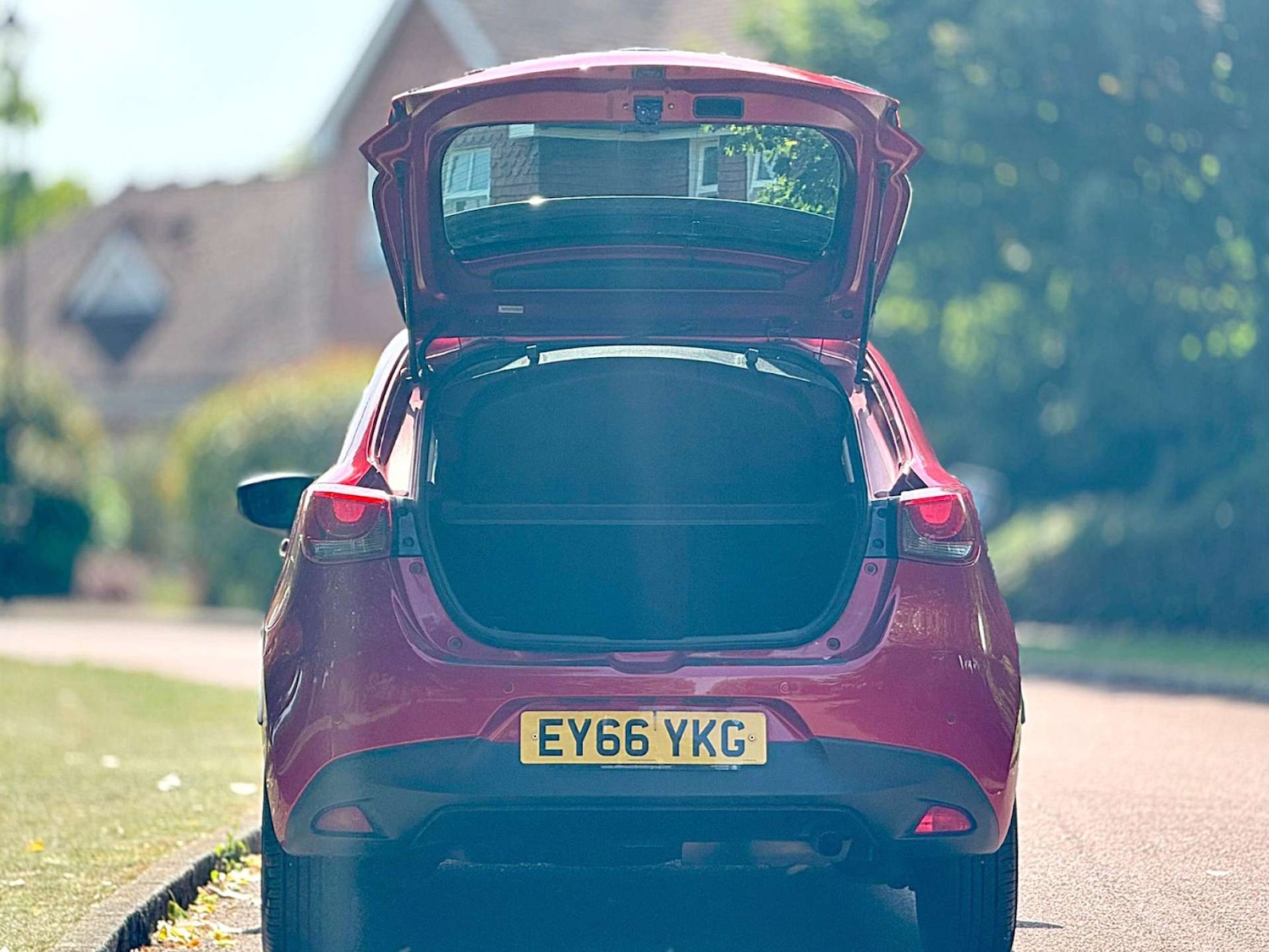 Used Mazda Mazda2 2016 for sale - 76602085: Photo 60