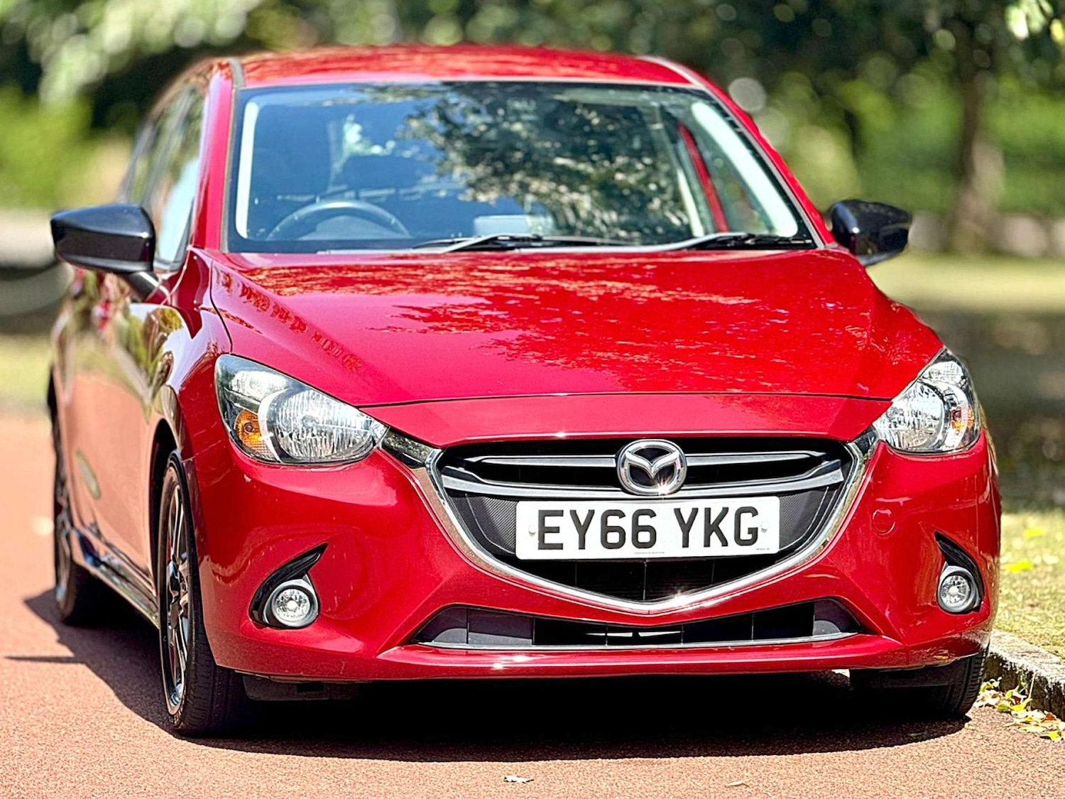 Used Mazda Mazda2 2016 for sale - 76602085: Photo 9