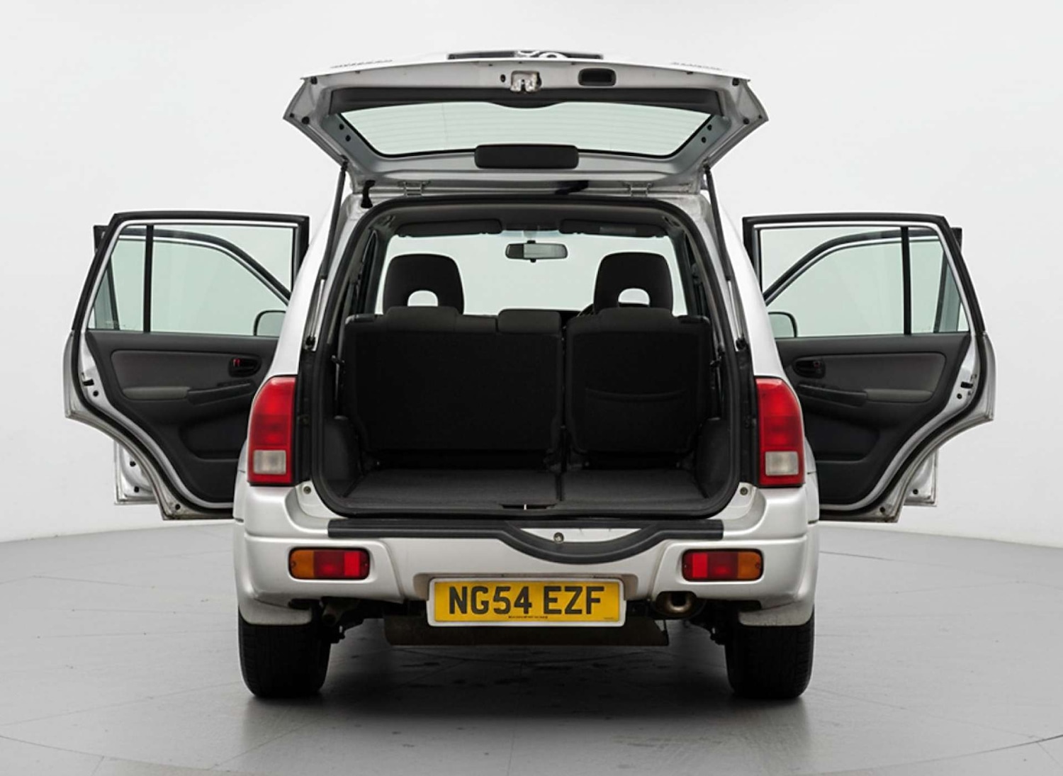 Used Suzuki Grand Vitara 2004 for sale - 76830119: Photo 6