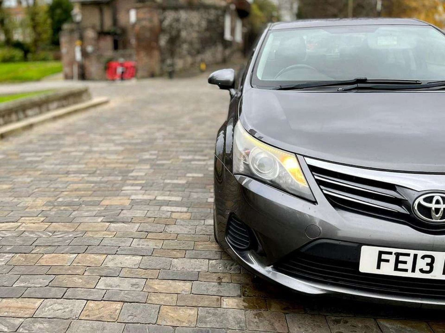 Used Toyota Avensis 2013 for sale - 76600552: Photo 5