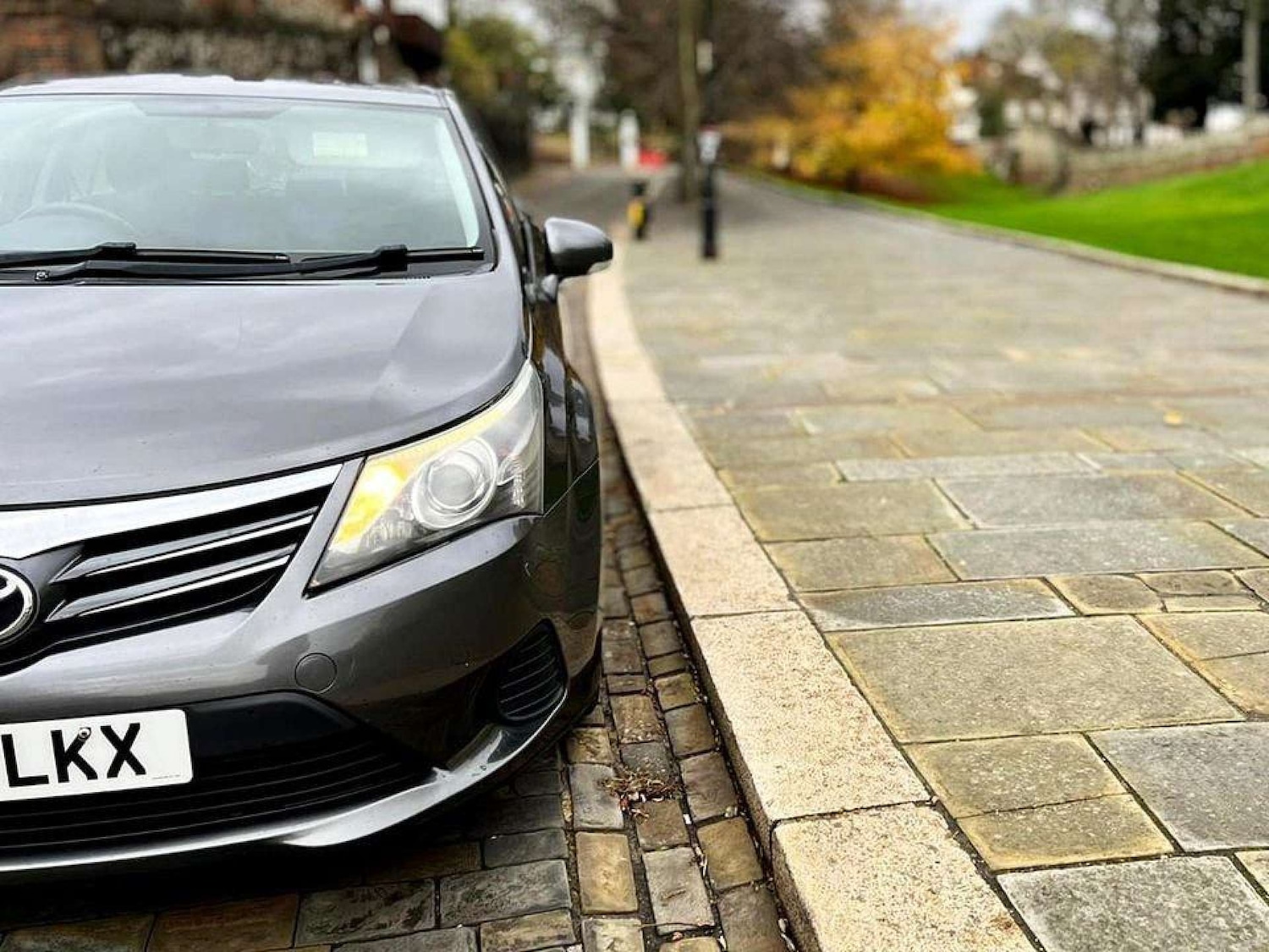 Used Toyota Avensis 2013 for sale - 76600552: Photo 6