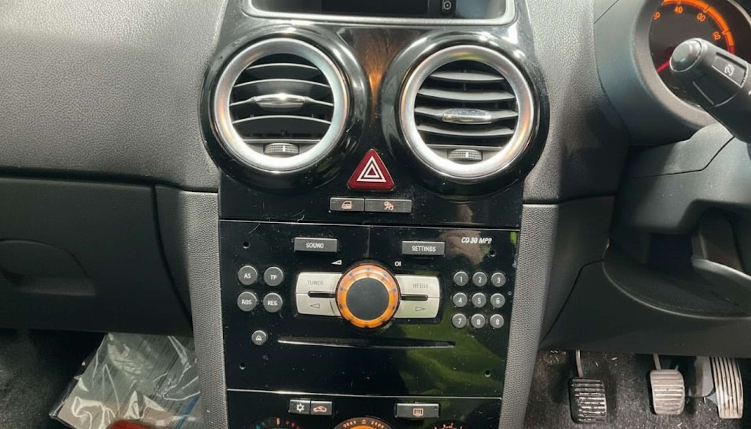 Used Vauxhall Corsa 2012 for sale - 77578929: Photo 20