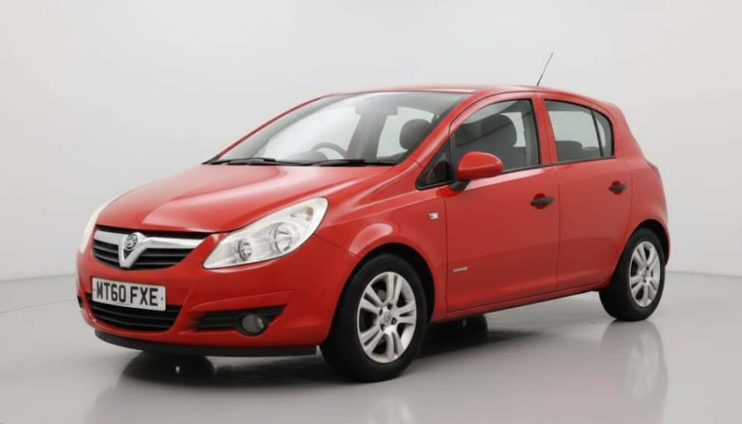 Used Vauxhall Corsa 2010 for sale - 76703573: Photo 2