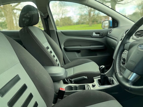 Used Ford Focus 2008 for sale - 74637815: Photo 28
