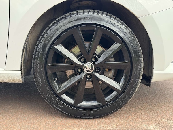 Used Skoda Fabia 2017 for sale - 75210176: Photo 38