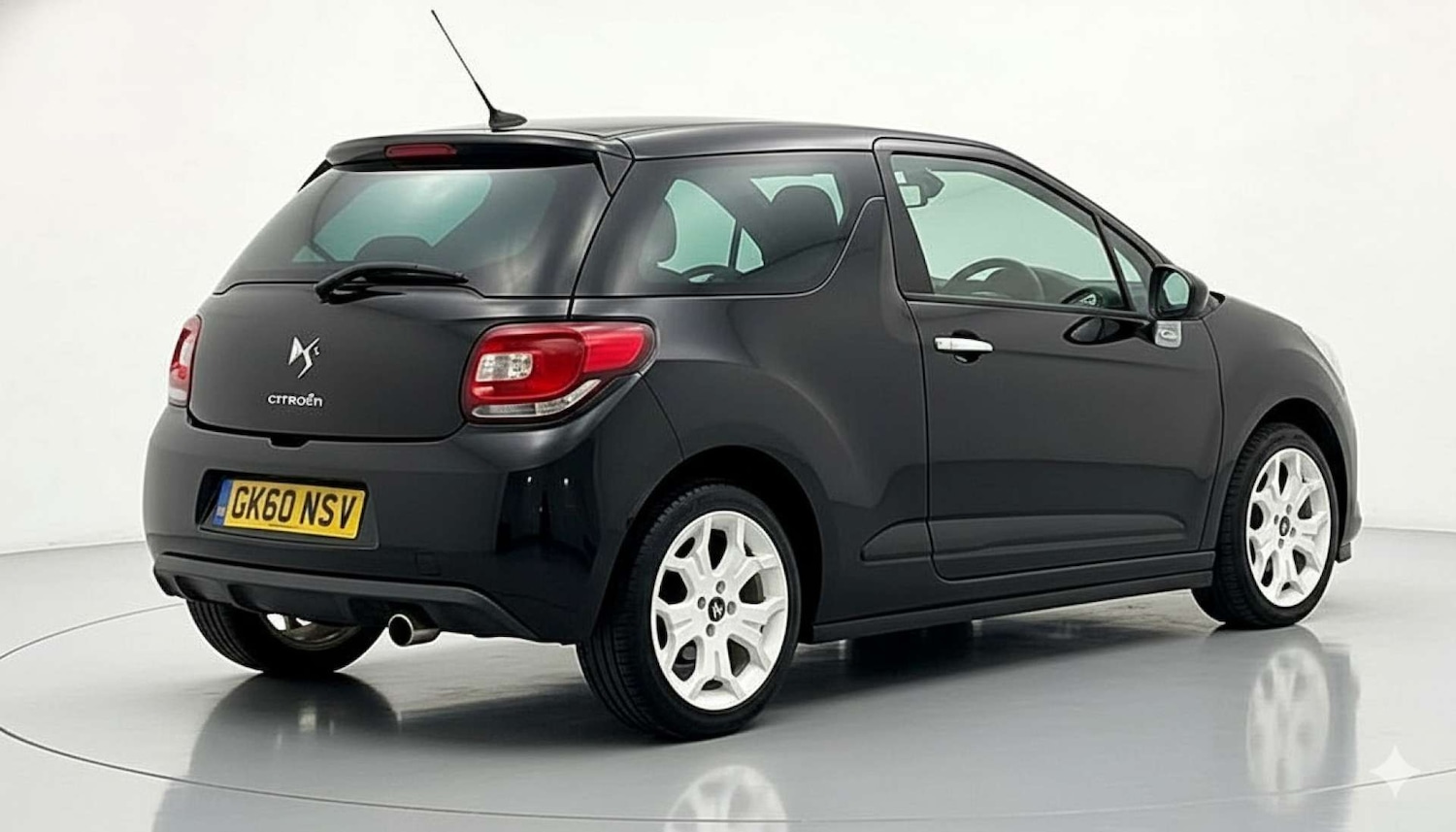 Used Citroen DS3 2010 for sale - 77953397: Photo 14