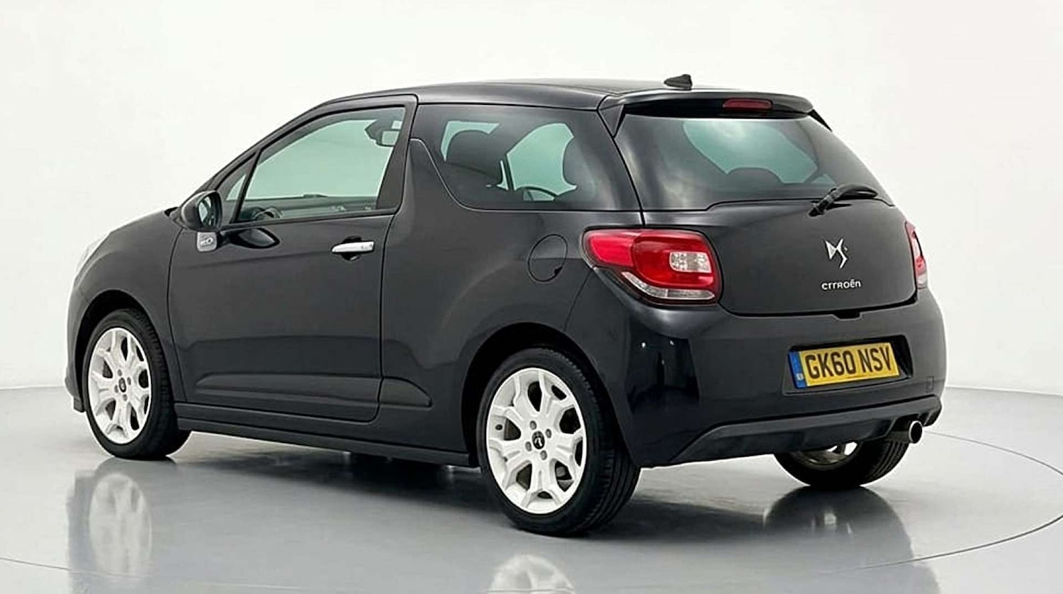 Used Citroen DS3 2010 for sale - 77953397: Photo 9