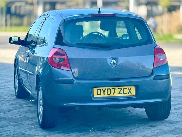 Used Renault Clio 2007 for sale - 74301902: Photo 16