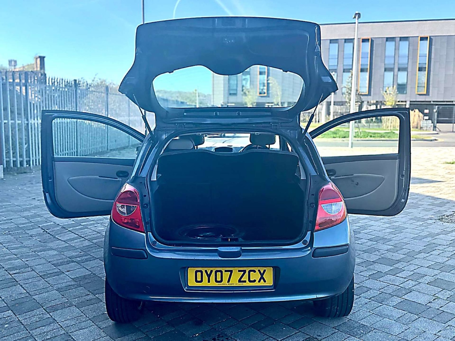 Vehicle 22