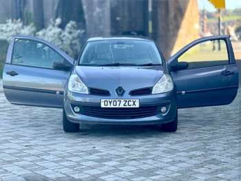 Used Renault Clio 2007 for sale - 74301902: Photo