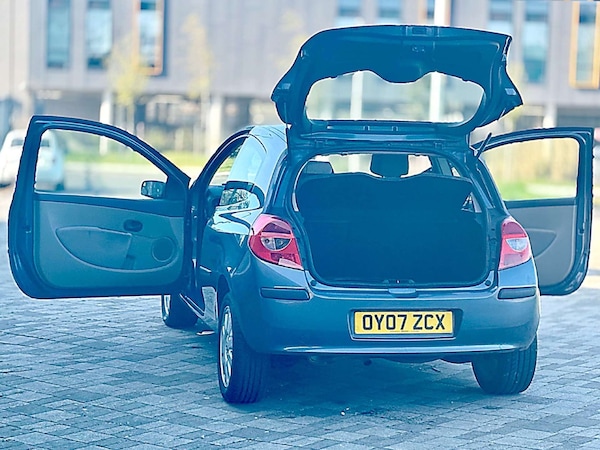 Used Renault Clio 2007 for sale - 74301902: Photo 4