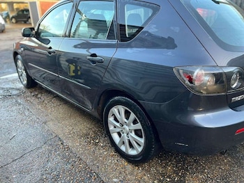 Used Mazda Mazda3 2007 for sale - 76600865: Photo