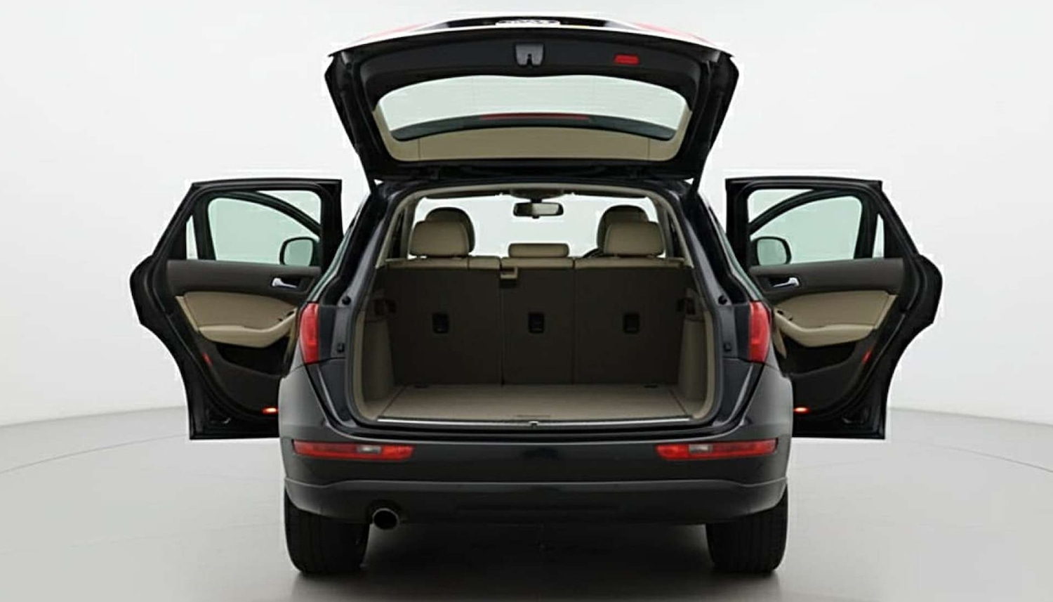 Used Audi Q5 2010 for sale - 77326124: Photo 16