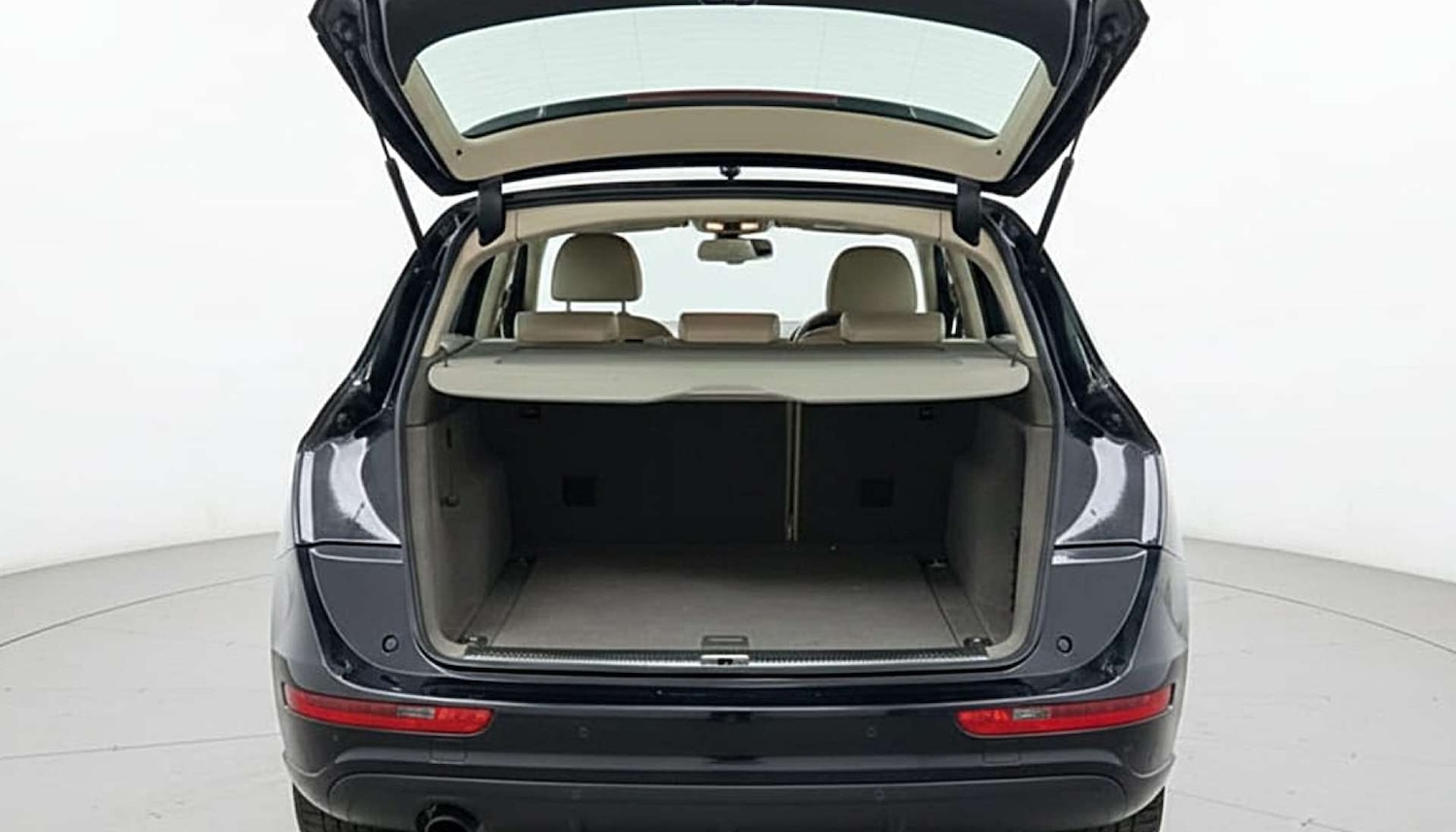 Used Audi Q5 2010 for sale - 77326124: Photo 17