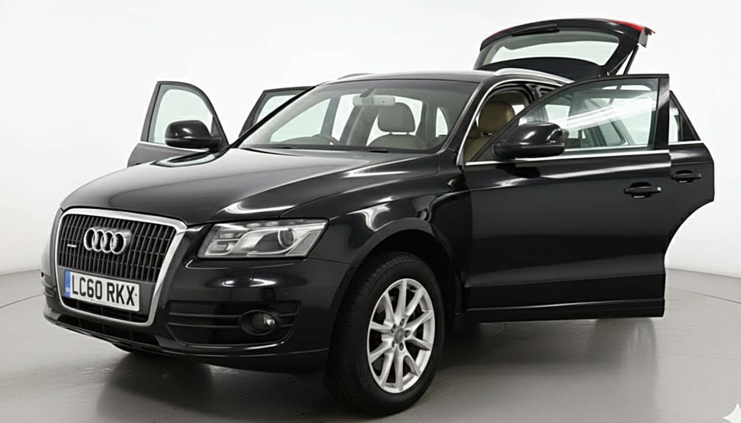 Used Audi Q5 2010 for sale - 77326124: Photo 4