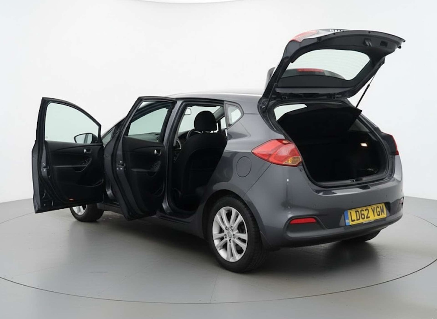 Used Kia Ceed 2012 for sale - 77353610: Photo 15