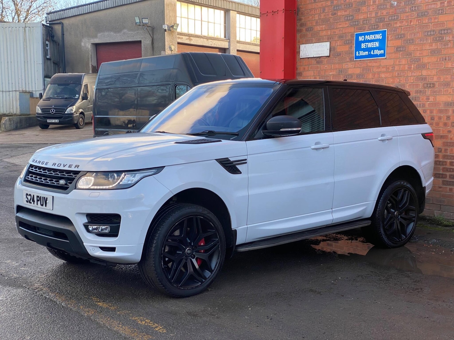 Used Land Rover Range Rover Sport 2016 for sale - 77016893: Photo 2