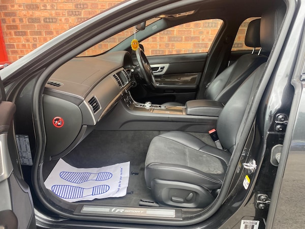 Used Jaguar XF 2014 for sale - 75082987: Photo 32