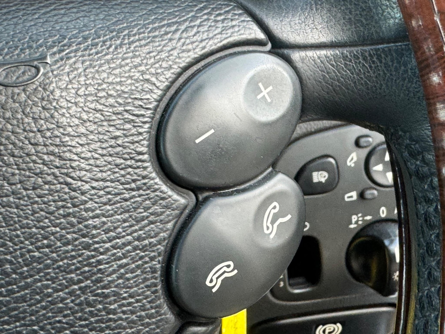 Used Mercedes-Benz CLK 2004 for sale - 76109590: Photo 42