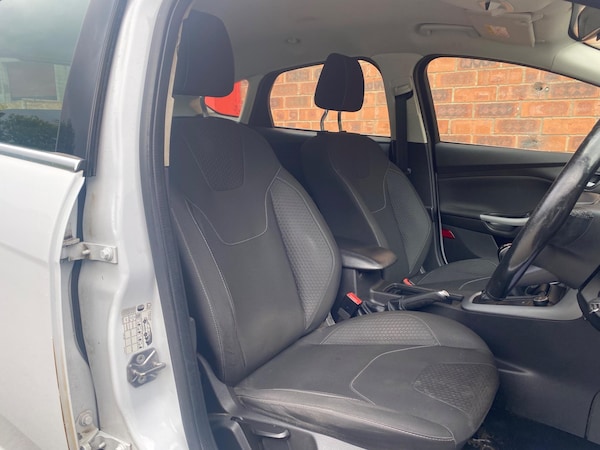 Used Ford Focus 2015 for sale - 75377261: Photo 15