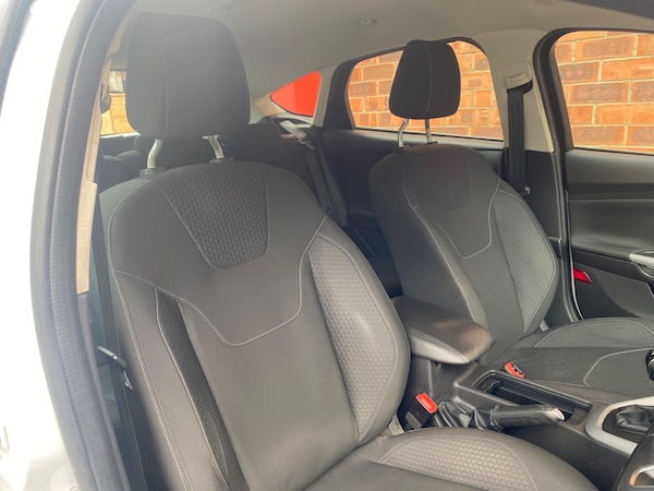 Used Ford Focus 2015 for sale - 75377261: Photo 16