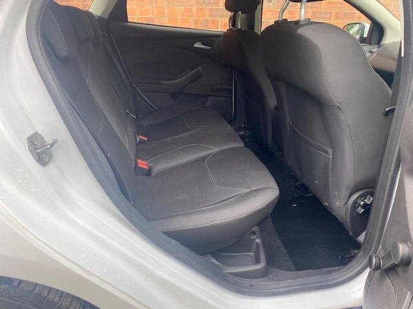 Used Ford Focus 2015 for sale - 75377261: Photo 17