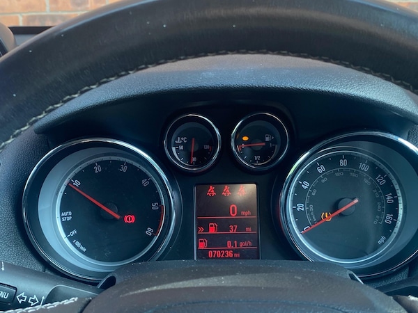 Used Vauxhall Mokka 2015 for sale - 75082608: Photo 42