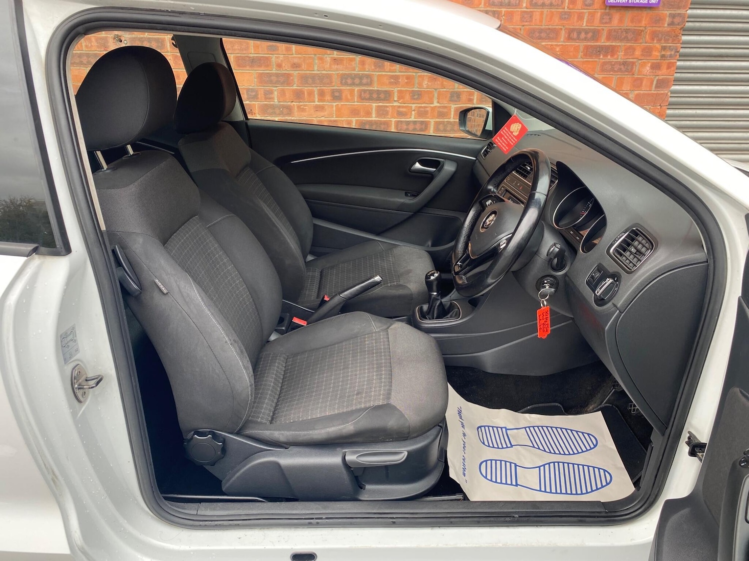 Used Volkswagen Polo 2014 for sale - 76990162: Photo 12