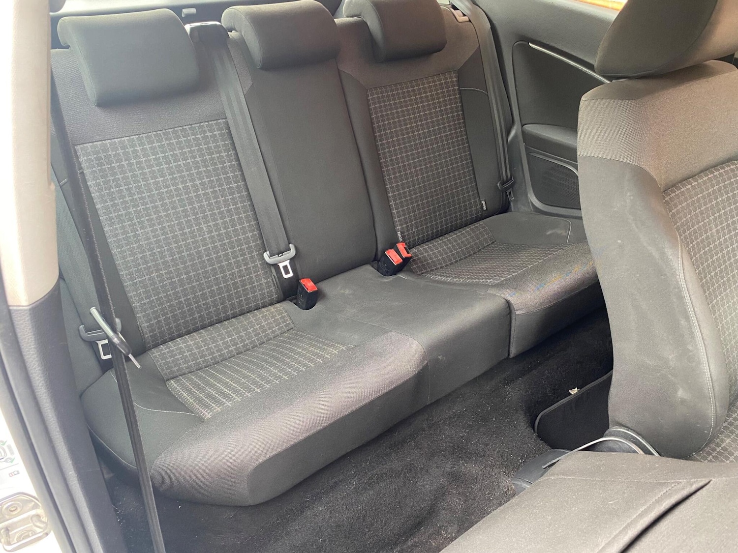 Used Volkswagen Polo 2014 for sale - 76990162: Photo 40