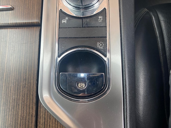 Used Jaguar XF 2013 for sale - 75657189: Photo 25