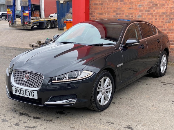 Used Jaguar XF 2013 for sale - 75657189: Photo 2