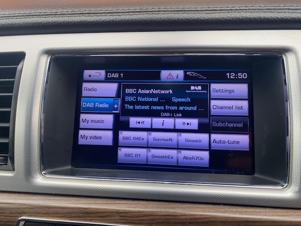 Used Jaguar XF 2013 for sale - 75657189: Photo 31