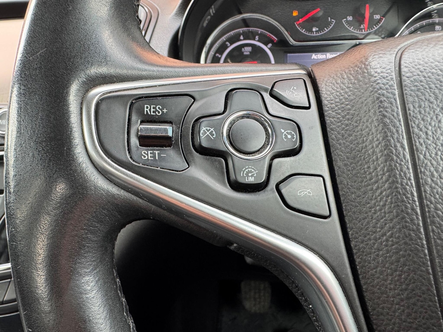 Used Vauxhall Insignia 2013 for sale - 77823908: Photo 39