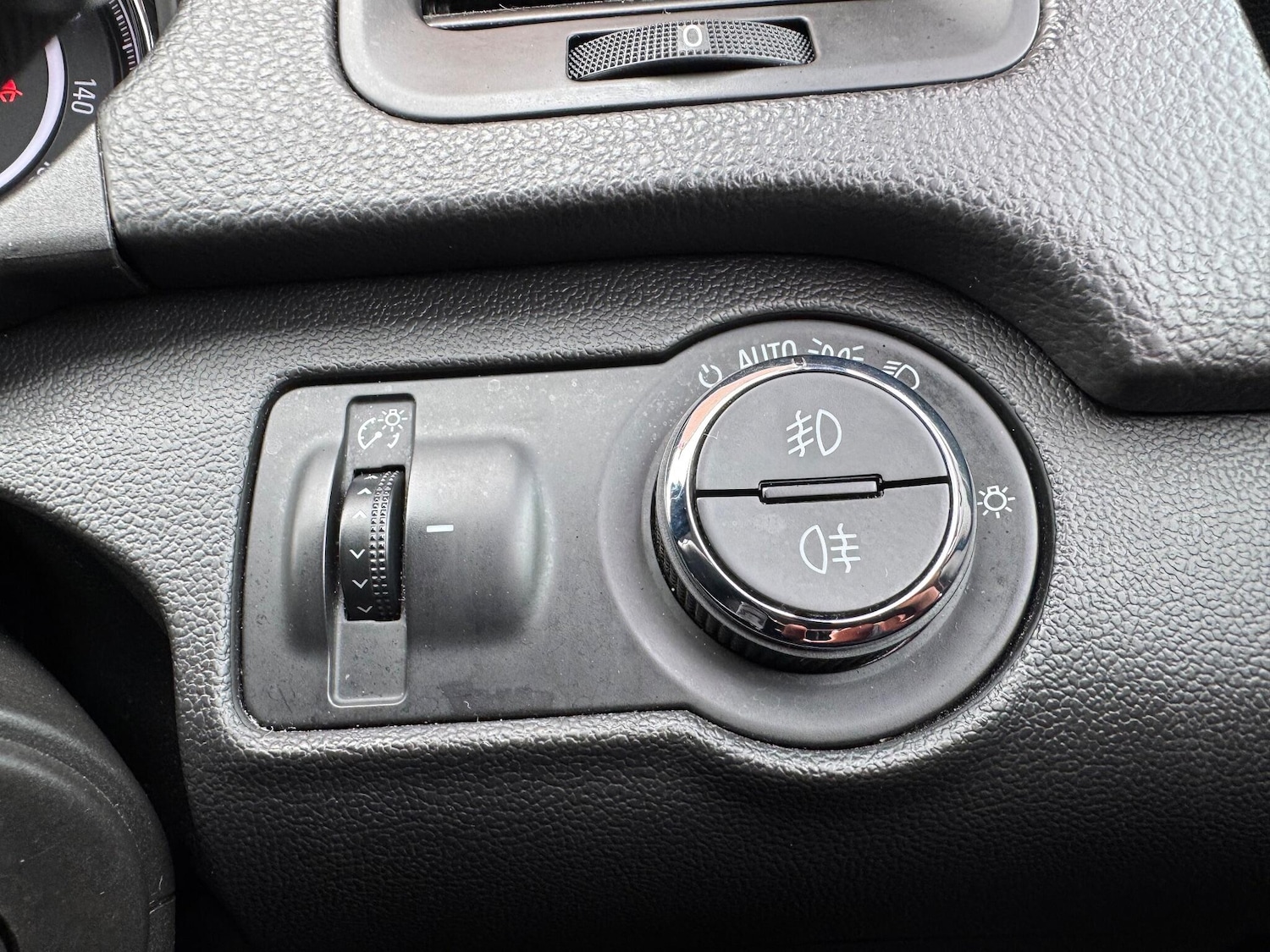 Used Vauxhall Insignia 2013 for sale - 77823908: Photo 41